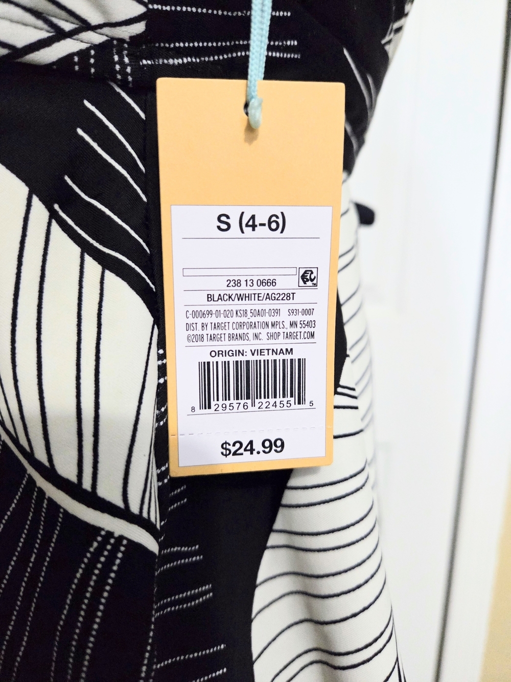 Kona Sol Black & White Leaf Print Peplum Swim Top - Picture 5 of 12